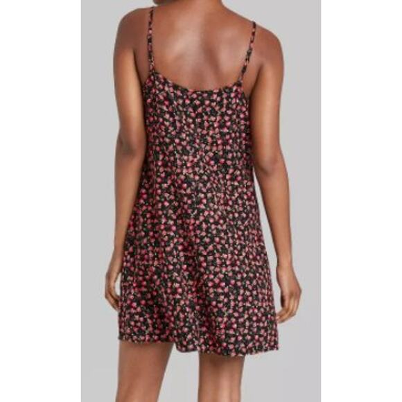 Women's MD Woven Floral Design Slip Dress, Spaghetti Straps- Black Floral, NWT - Picture 2 of 8